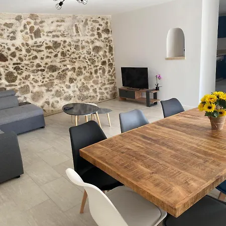 Jolie Maison Renovee *